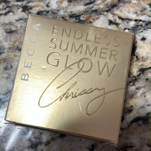 💕🧁BECCA Endless Summer Glow Highlighter - Picture 8 of 10